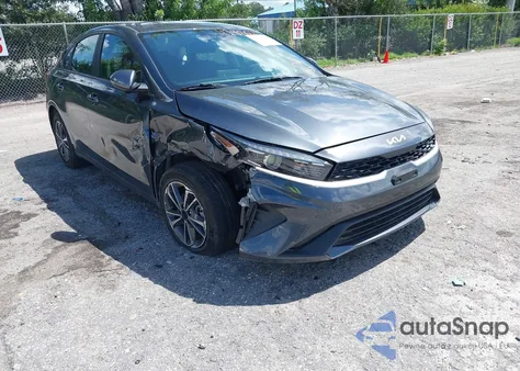 2024 Kia Forte Lxs из США, поврежденный, VIN 3KPF24AD7RE739464